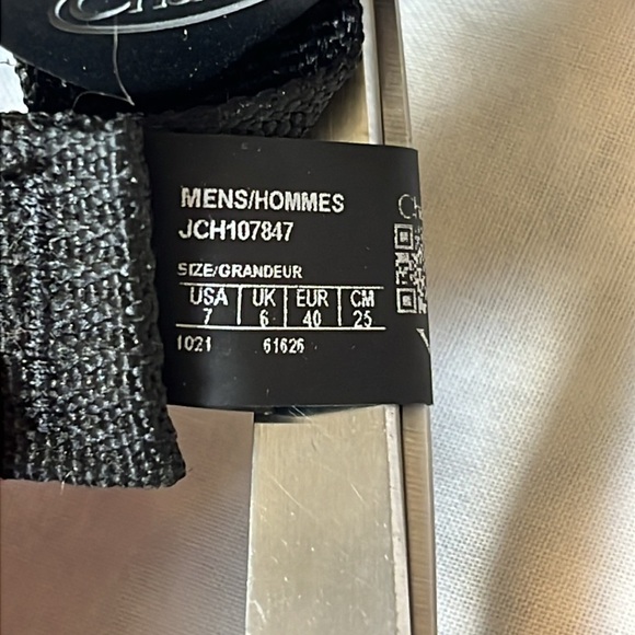 Chaco Lowdown Sandal in Black - Picture 9 of 11